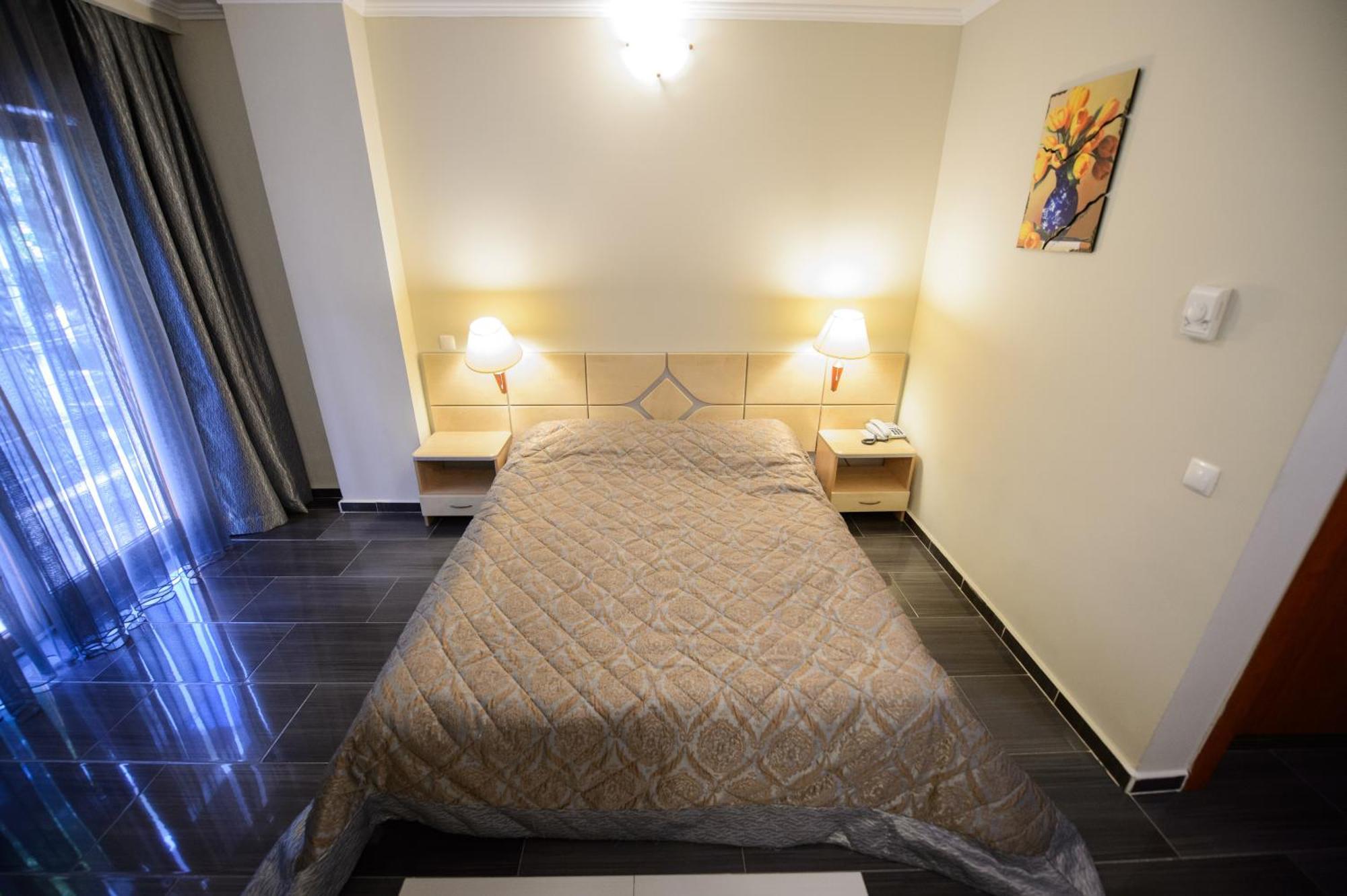 Holiday Olimp Hotel Bilik gambar