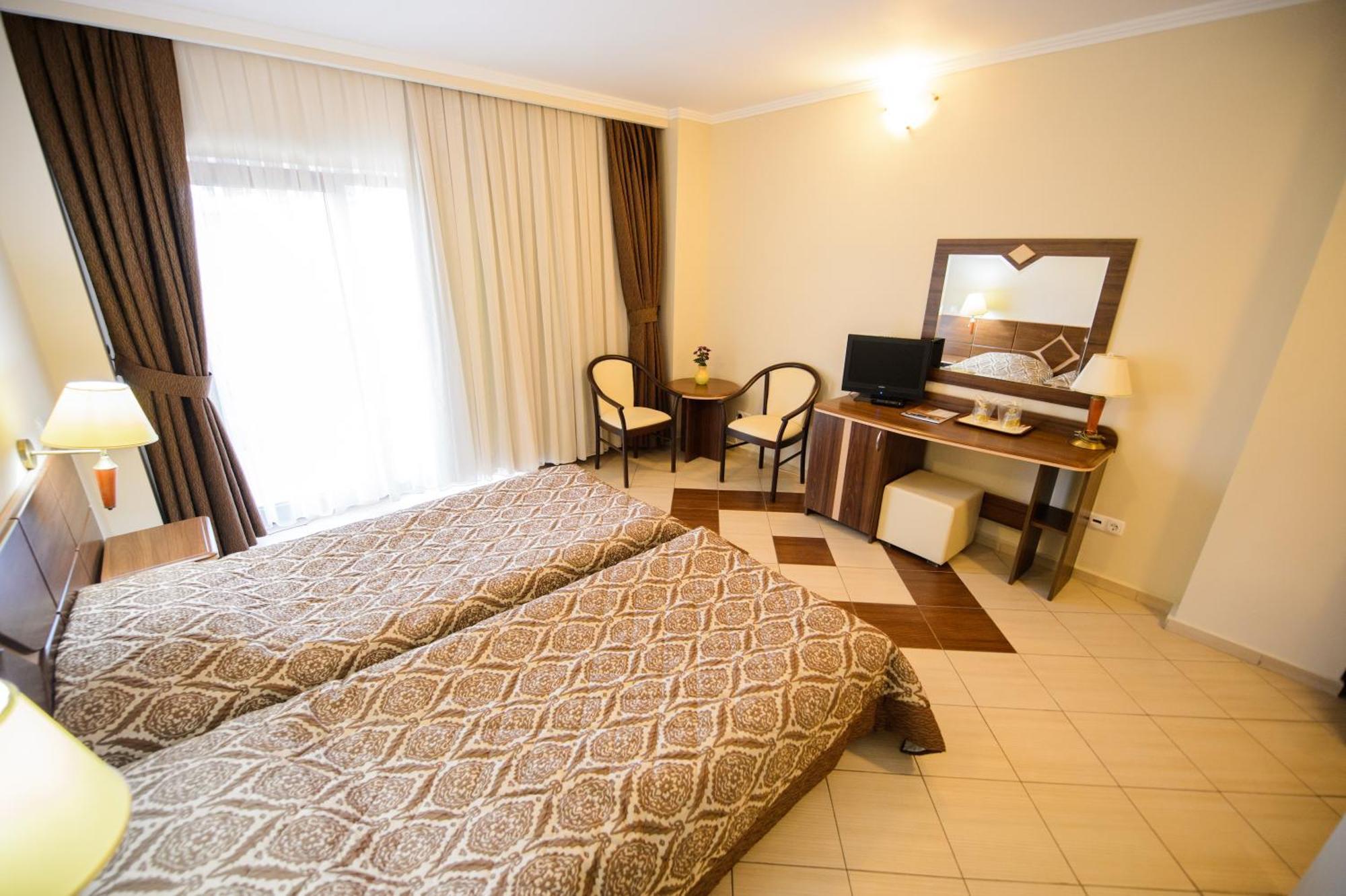 Holiday Olimp Hotel Bilik gambar