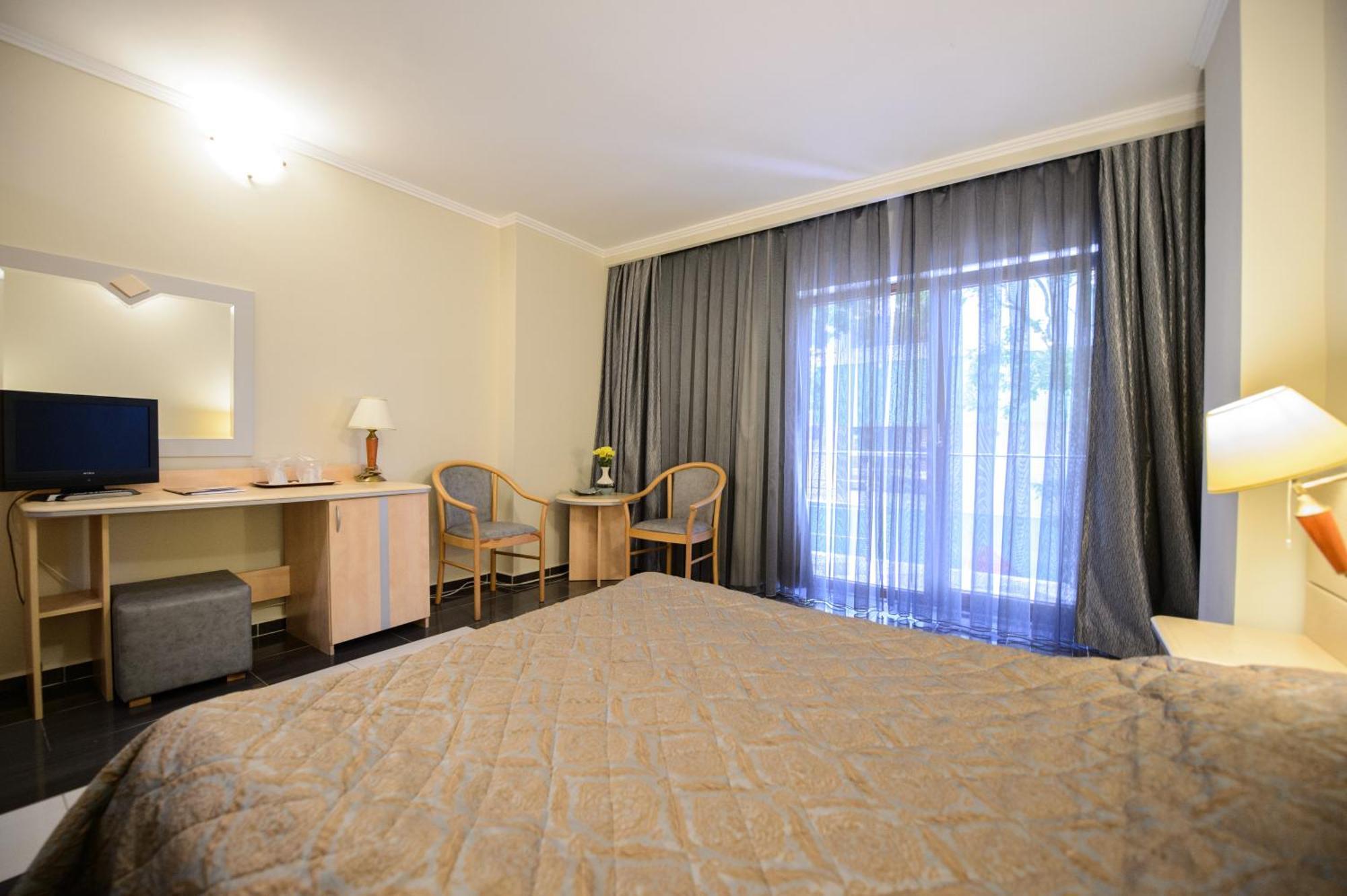 Holiday Olimp Hotel Bilik gambar